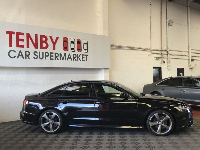 Audi A6 2.0 TDI ULTRA BLACK EDITION 4d 188 BHP Saloon Diesel BLACK