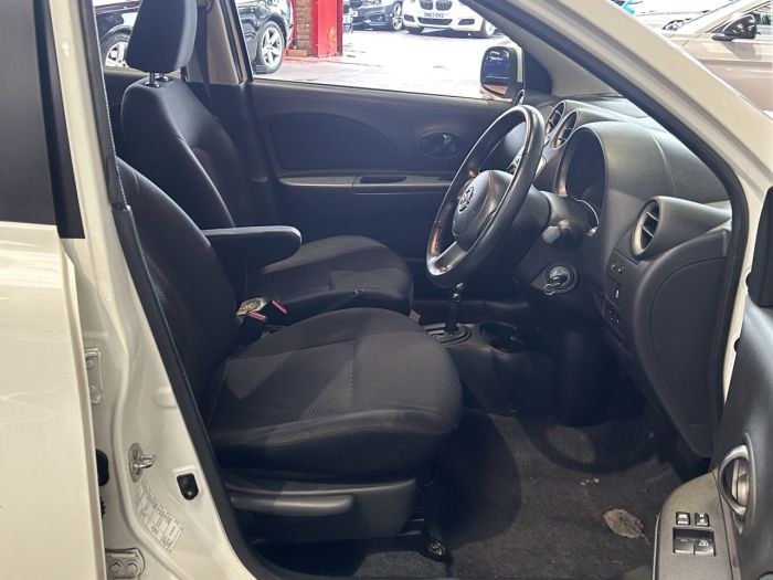 Nissan Micra 1.2 ACENTA 5d 79 BHP Hatchback Petrol WHITE