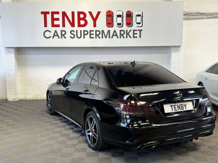 Mercedes-Benz E Class 2.1 E220 BLUETEC AMG NIGHT EDITION 4d 174 BHP Saloon Diesel BLACK