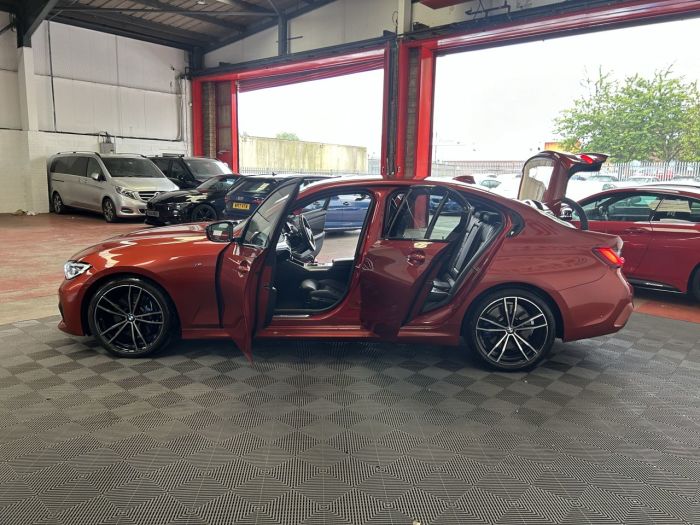 BMW 3 Series 2.0 320D M SPORT 4d 188 BHP Saloon Diesel ORANGE