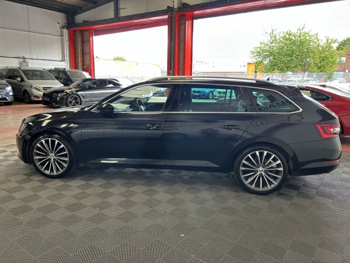 Skoda Superb 2.0 LAURIN AND KLEMENT TDI DSG 5d 148 BHP Estate Diesel BLACK