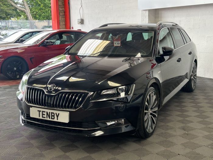 Skoda Superb 2.0 LAURIN AND KLEMENT TDI DSG 5d 148 BHP Estate Diesel BLACK