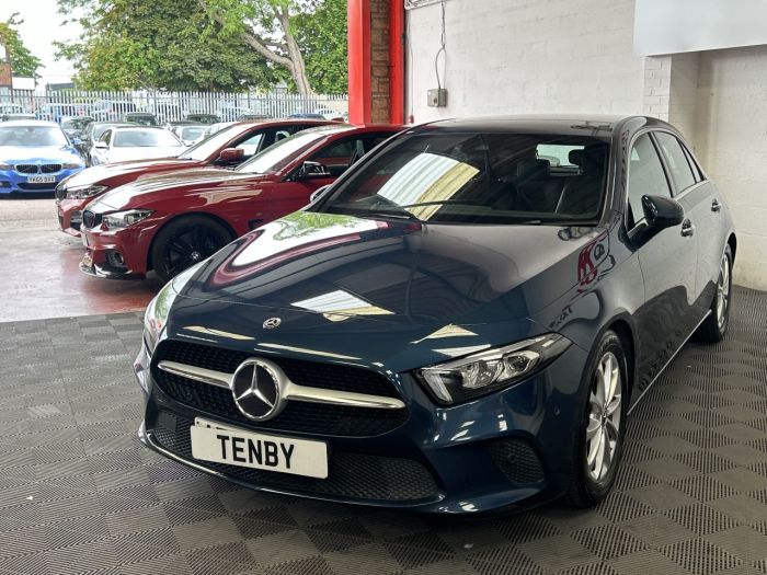 Mercedes-Benz A Class 1.5 A 180 D SPORT PREMIUM 5d 114 BHP Hatchback Diesel BLUE