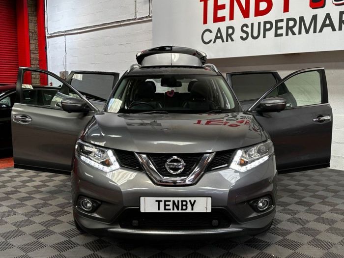 Nissan X Trail 2.0 TEKNA DCI XTRONIC 5d 175 BHP Estate Diesel GREY