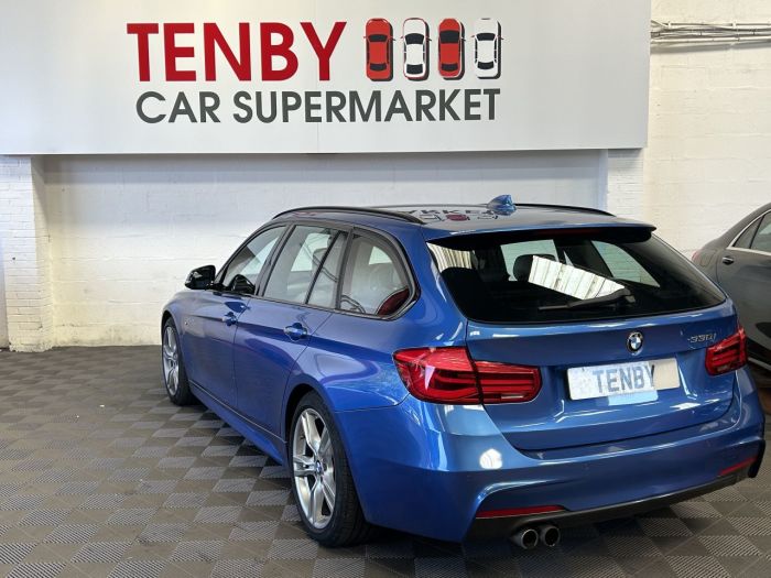 BMW 3 Series 2.0 330I M SPORT TOURING 5d 248 BHP Estate Petrol BLUE