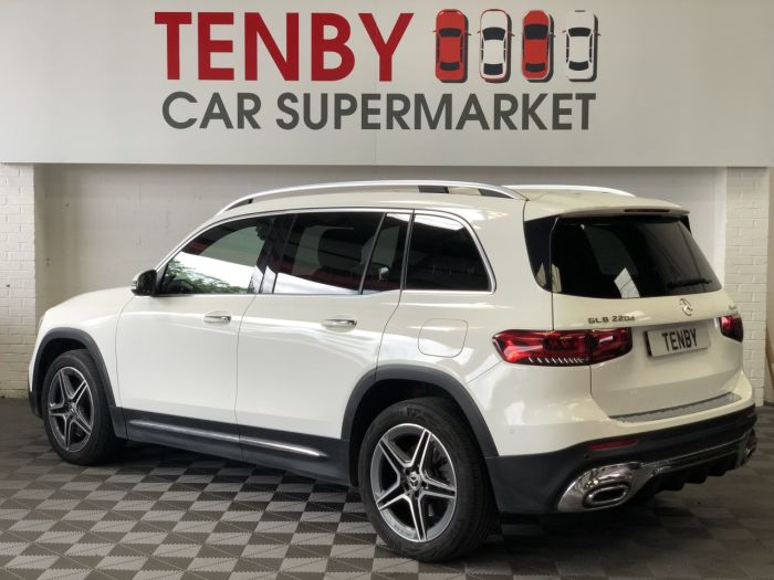 Mercedes-Benz GLB 2.0 GLB 220 D 4MATIC AMG LINE PREMIUM 5d 188 BHP Estate Diesel WHITE