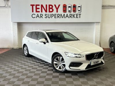 Volvo V60 2.0 D4 MOMENTUM PRO 5d 188 BHP Estate Diesel WHITEVolvo V60 2.0 D4 MOMENTUM PRO 5d 188 BHP Estate Diesel WHITE at Motor Finance 4u Tunbridge Wells