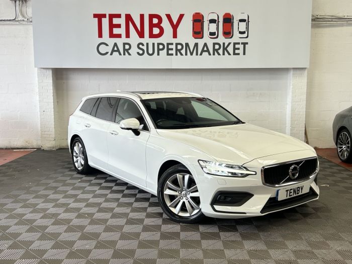 Volvo V60 2.0 D4 MOMENTUM PRO 5d 188 BHP Estate Diesel WHITE