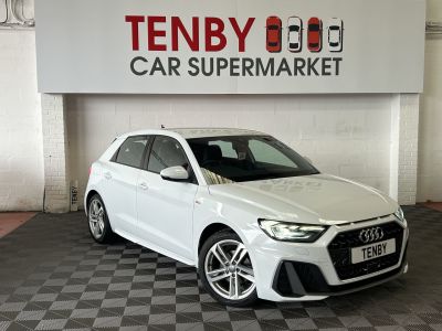 Audi A1 1.0 SPORTBACK TFSI S LINE 5d 114 BHP Hatchback Petrol WHITEAudi A1 1.0 SPORTBACK TFSI S LINE 5d 114 BHP Hatchback Petrol WHITE at Motor Finance 4u Tunbridge Wells