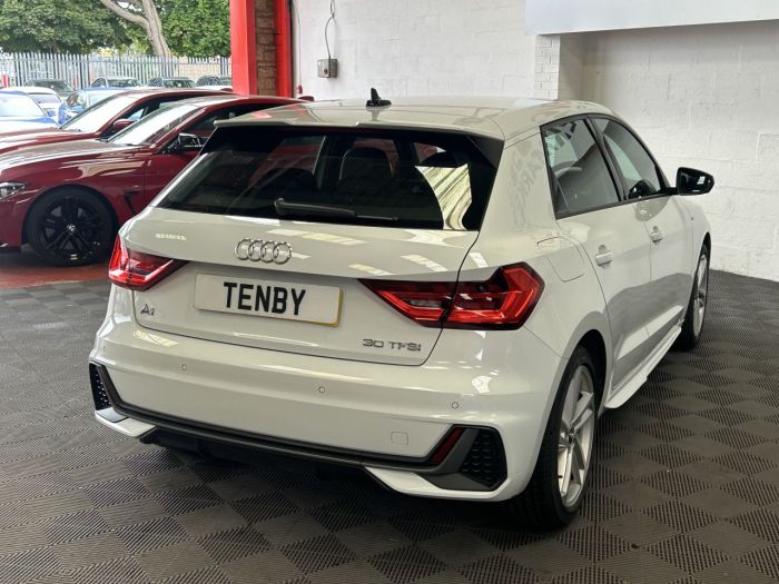 Audi A1 1.0 SPORTBACK TFSI S LINE 5d 114 BHP Hatchback Petrol WHITE