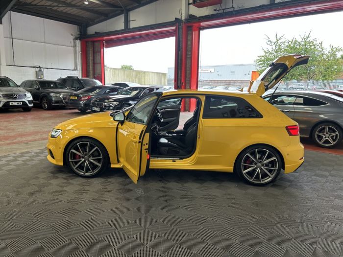 Audi S3 2.0 S3 QUATTRO 3d 306 BHP Hatchback Petrol YELLOW