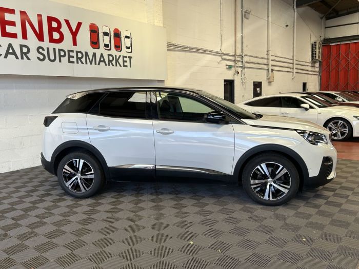 Peugeot 3008 1.6 BLUEHDI S/S ALLURE 5d 120 BHP Hatchback Diesel WHITE