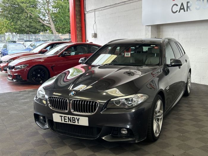 BMW 5 Series 2.0 520D M SPORT TOURING 5d 188 BHP Estate Diesel GREY