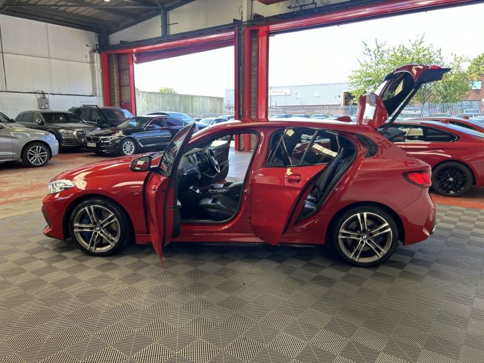 BMW 1 Series 2.0 M135I XDRIVE 5d 302 BHP Hatchback Petrol RED