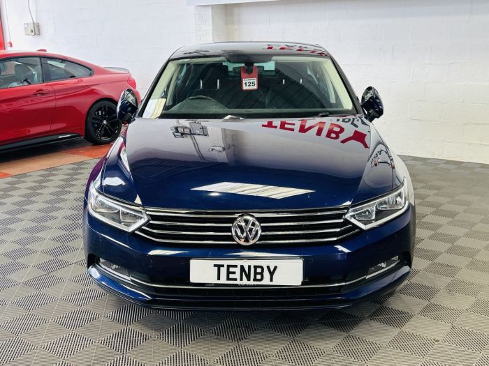 Volkswagen Passat 2.0 SE BUSINESS TDI BLUEMOTION TECH DSG 4d 148 BHP Saloon Diesel BLUE