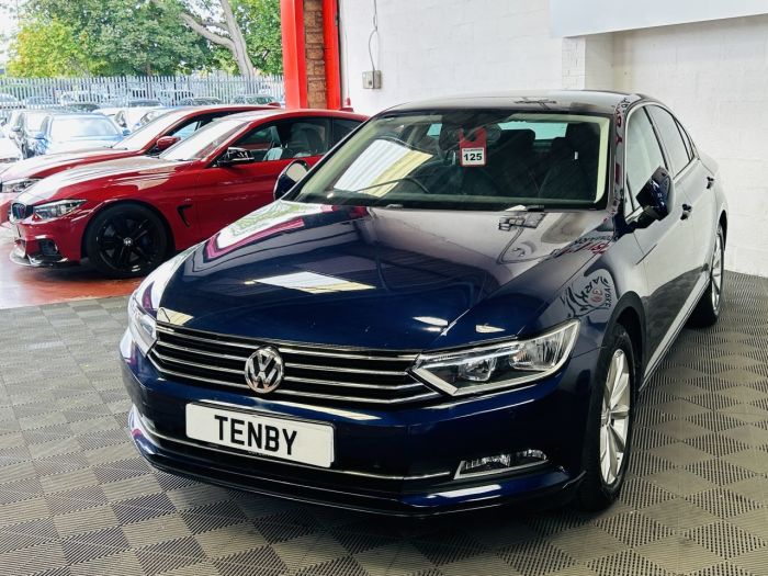 Volkswagen Passat 2.0 SE BUSINESS TDI BLUEMOTION TECH DSG 4d 148 BHP Saloon Diesel BLUE