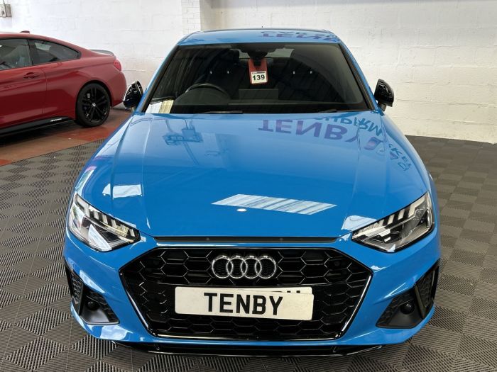 Audi A4 2.0 TFSI S LINE BLACK EDITION MHEV 4d 148 BHP Saloon Petrol BLUE