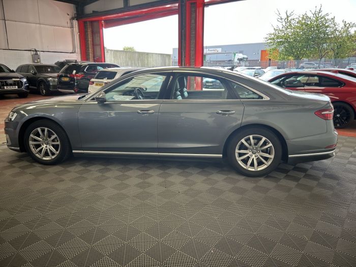 Audi A8 3.0 TDI QUATTRO MHEV 4d 282 BHP Saloon Diesel GREY