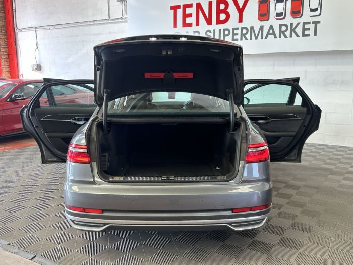 Audi A8 3.0 TDI QUATTRO MHEV 4d 282 BHP Saloon Diesel GREY