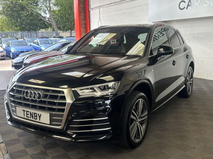 Audi Q5 3.0 TDI QUATTRO S LINE 5d 282 BHP Estate Diesel BLACK