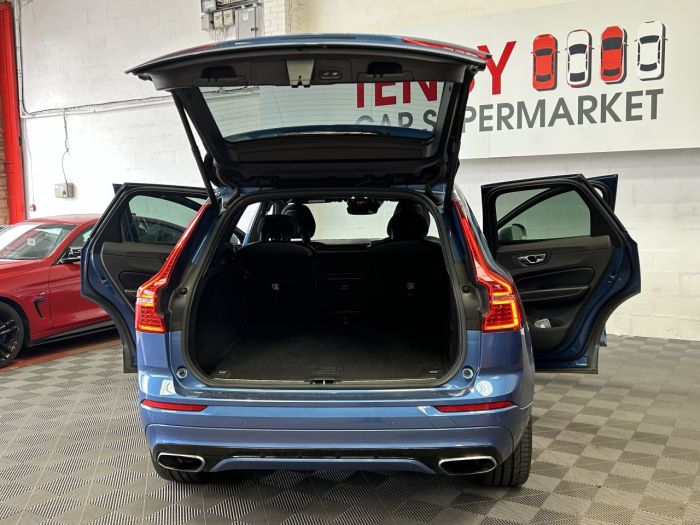 Volvo XC60 2.0 D4 R-DESIGN PRO AWD 5d 188 BHP Estate Diesel BLUE