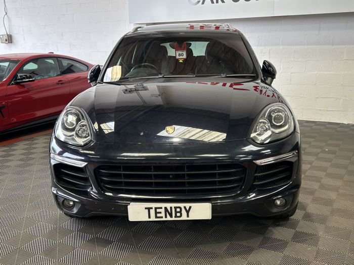 Porsche Cayenne 3.0 D V6 TIPTRONIC S 5d 262 BHP Estate Diesel BLUE