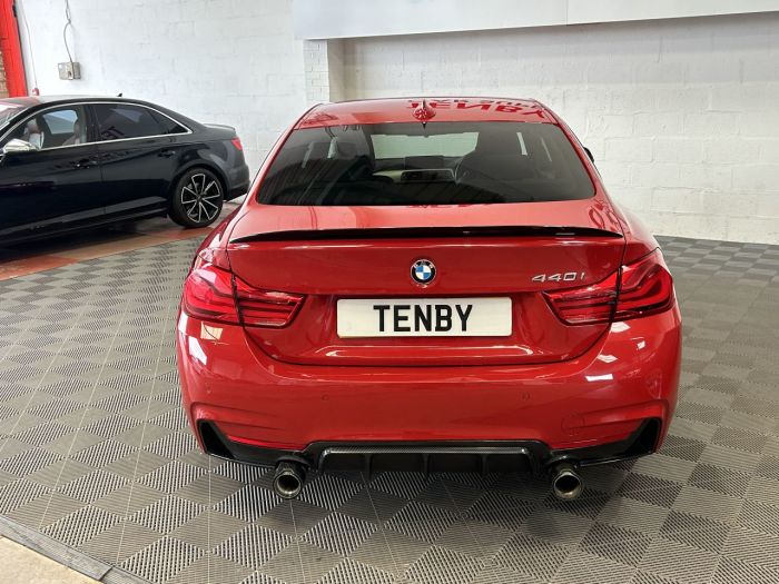 BMW 4 Series 3.0 440I M SPORT 2d 322 BHP Coupe Petrol RED