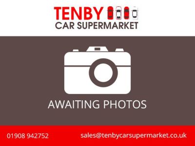 Peugeot 308 2.0 BLUE HDI S/S GT LINE 5d 150 BHP Hatchback Diesel WHITEPeugeot 308 2.0 BLUE HDI S/S GT LINE 5d 150 BHP Hatchback Diesel WHITE at Motor Finance 4u Tunbridge Wells