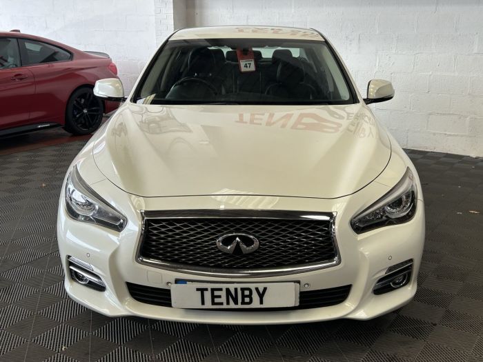 Infiniti Q50 2.1 PREMIUM D 4d 168 BHP Saloon Diesel WHITE