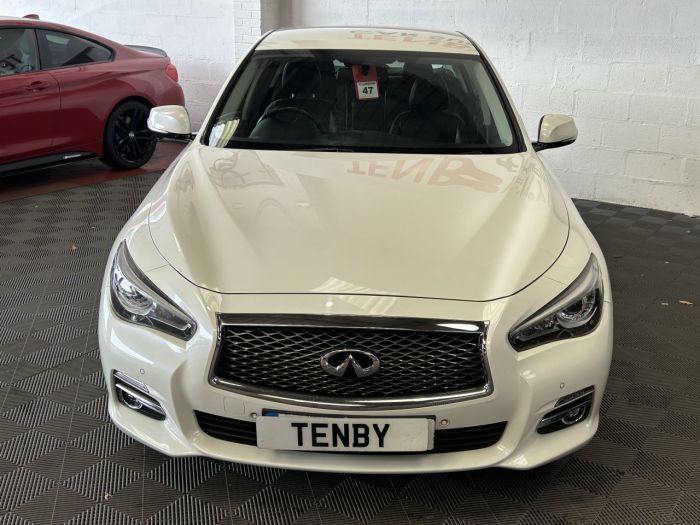 Infiniti Q50 2.1 PREMIUM D 4d 168 BHP Saloon Diesel WHITE