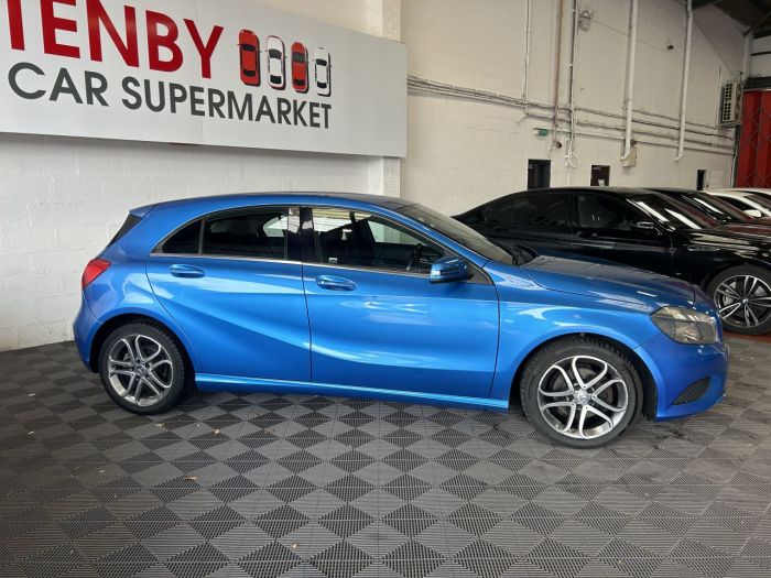 Mercedes-Benz A Class 1.6 A180 BLUEEFFICIENCY SPORT 5d 122 BHP Hatchback Petrol BLUE