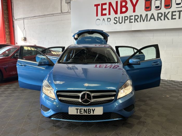 Mercedes-Benz A Class 1.6 A180 BLUEEFFICIENCY SPORT 5d 122 BHP Hatchback Petrol BLUE