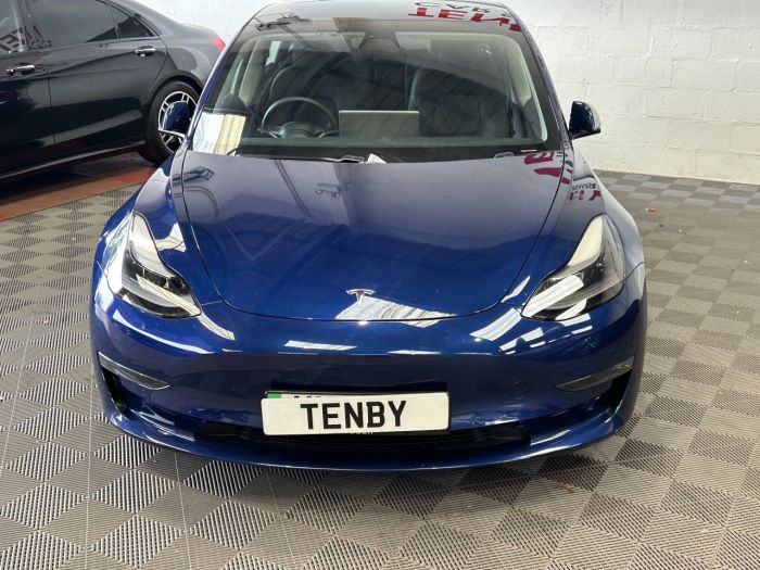 Tesla Model 3 0.0 PERFORMANCE AWD 4d 302 BHP Saloon Electric BLUE