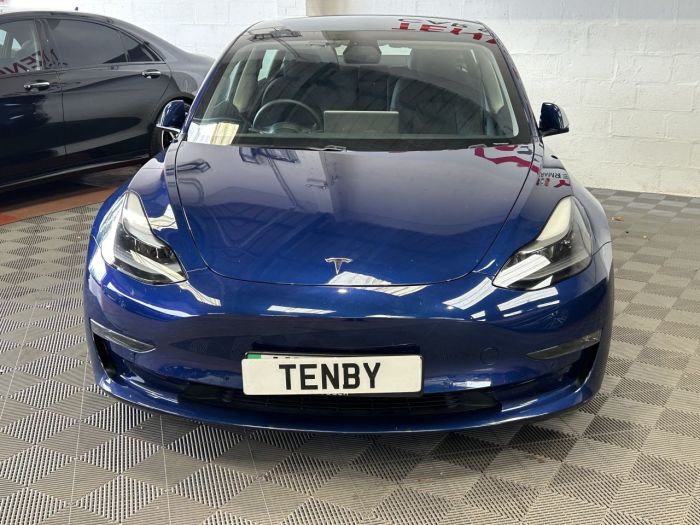 Tesla Model 3 0.0 PERFORMANCE AWD 4d 302 BHP Saloon Electric BLUE