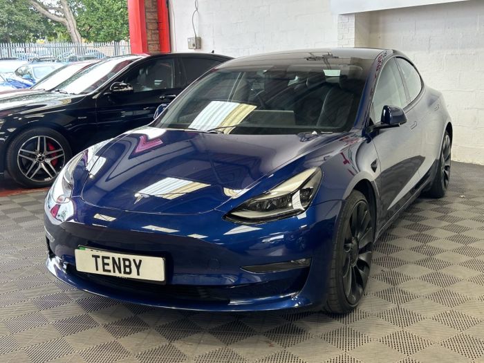 Tesla Model 3 0.0 PERFORMANCE AWD 4d 302 BHP Saloon Electric BLUE