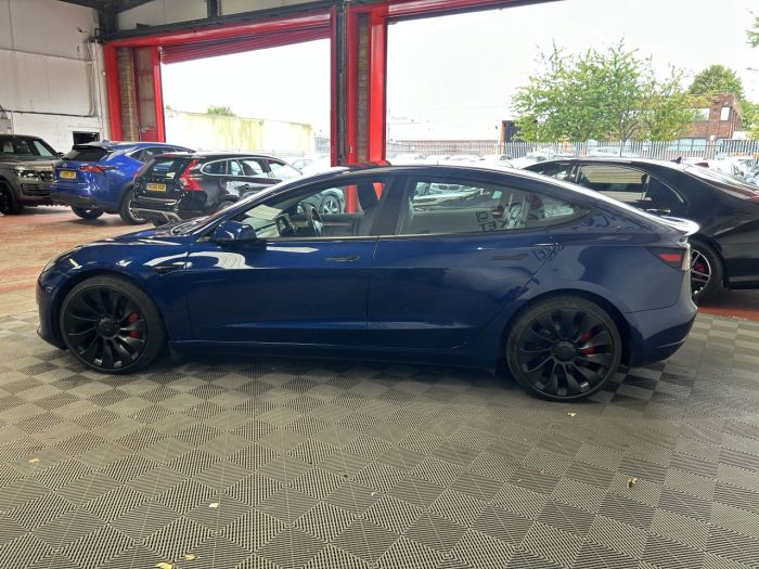 Tesla Model 3 0.0 PERFORMANCE AWD 4d 302 BHP Saloon Electric BLUE