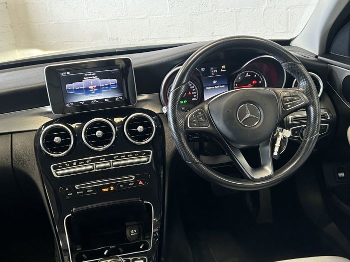 Mercedes-Benz C Class 2.1 C220 D SPORT 4d 170 BHP Saloon Diesel SILVER