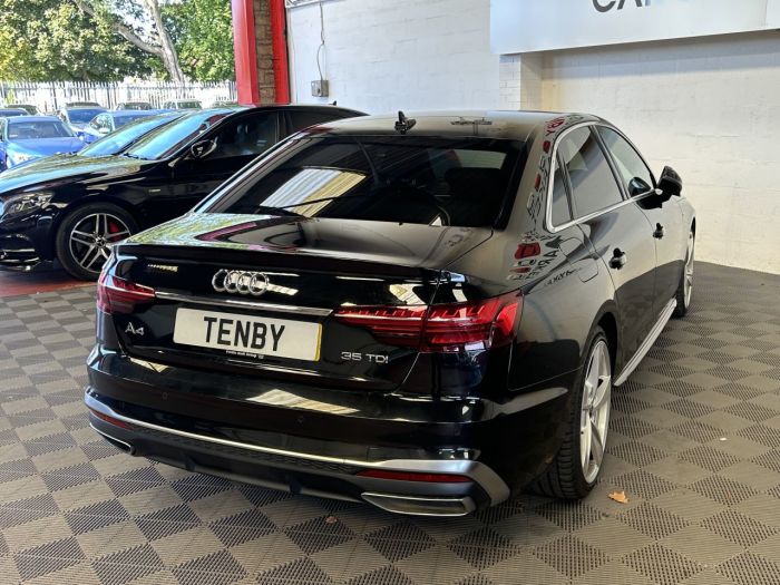 Audi A4 2.0 TDI S LINE MHEV 4d 161 BHP Saloon Diesel BLACK