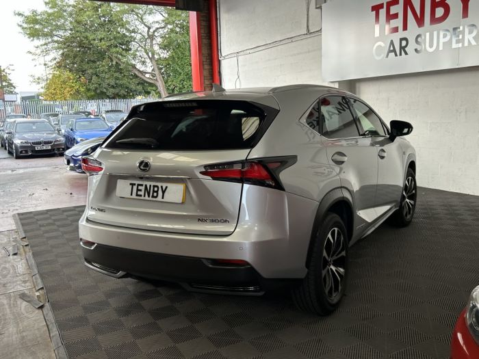 Lexus Nx 2.5 300H F SPORT 5d 153 BHP Estate Hybrid SILVER