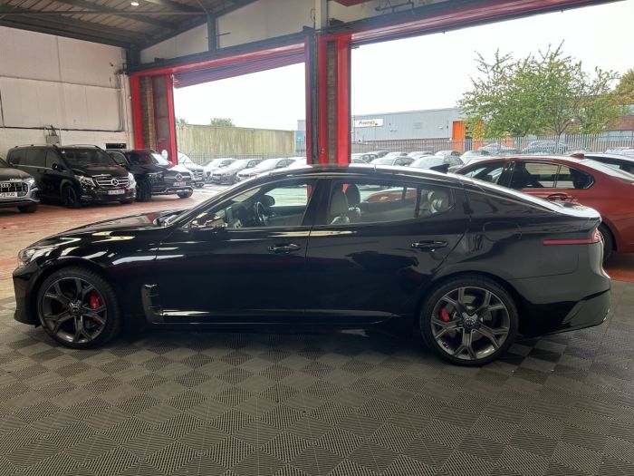 Kia Stinger 3.3 T-GDi V6 GT S Gran Turismo 5dr Petrol Auto Euro 6 (s/s) (365 bhp) Hatchback Petrol BLACK