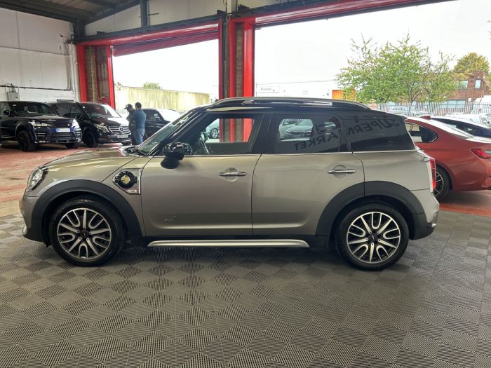 Mini Countryman 1.5 COOPER S E ALL4 5d 222 BHP Hatchback Hybrid SILVER