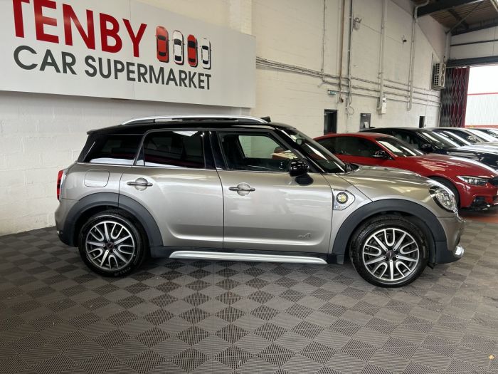 Mini Countryman 1.5 COOPER S E ALL4 5d 222 BHP Hatchback Hybrid SILVER