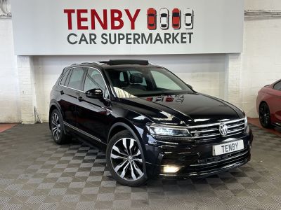 Volkswagen Tiguan 2.0 TDI R-Line SUV 5dr Diesel DSG 4Motion Euro 6 (s/s) (150 ps) SUV Diesel BLACKVolkswagen Tiguan 2.0 TDI R-Line SUV 5dr Diesel DSG 4Motion Euro 6 (s/s) (150 ps) SUV Diesel BLACK at Motor Finance 4u Tunbridge Wells