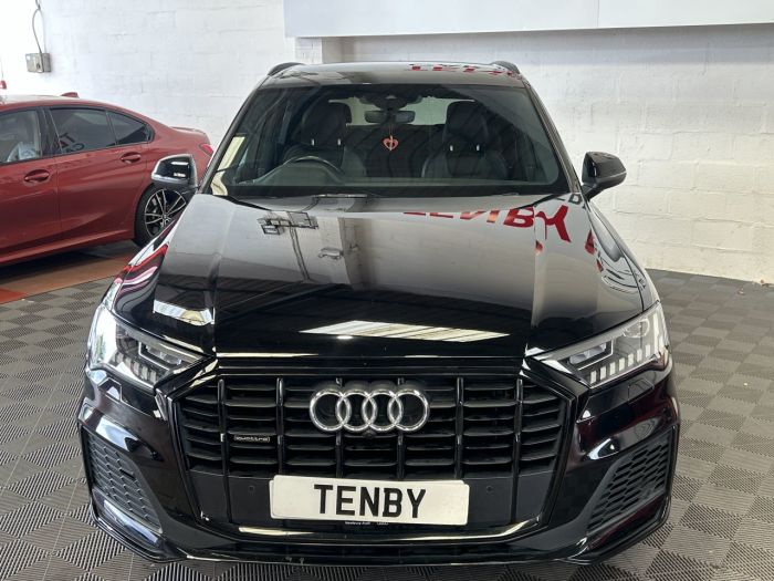 Audi Q7 3.0 TDI V6 45 Black Edition SUV 5dr Diesel Tiptronic quattro Euro 6 (s/s) (231 ps) SUV Diesel BLACK