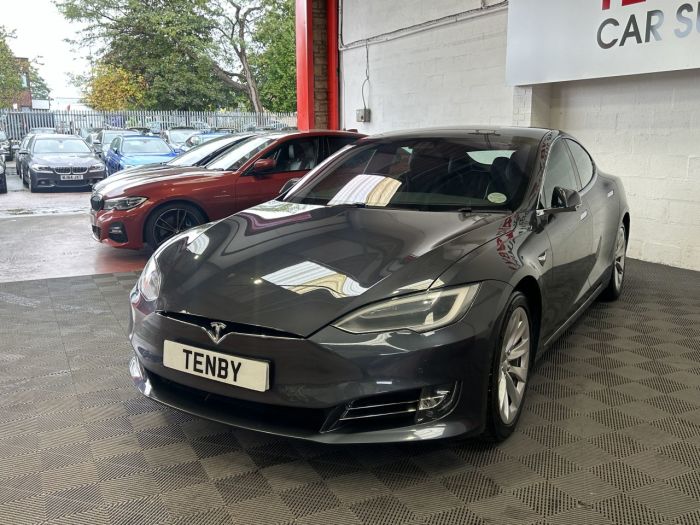 Tesla Model S 75D (Dual Motor) Hatchback 5dr Electric Auto 4WD (328 bhp) Hatchback Electric GREY