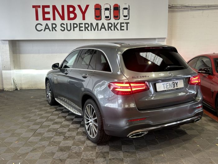 Mercedes-Benz GLC 2.1 GLC250d AMG Line (Premium) SUV 5dr Diesel G-Tronic 4MATIC Euro 6 (s/s) (204 ps) SUV Diesel GREY