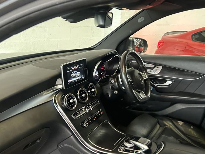 Mercedes-Benz GLC 2.1 GLC250d AMG Line (Premium) SUV 5dr Diesel G-Tronic 4MATIC Euro 6 (s/s) (204 ps) SUV Diesel GREY