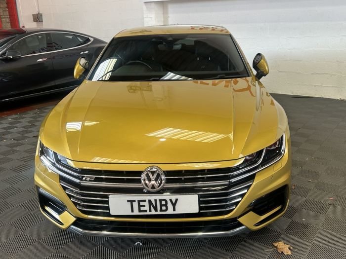 Volkswagen Arteon 2.0 TDI R-Line Fastback 5dr Diesel DSG Euro 6 (s/s) (150 ps) Hatchback Diesel YELLOW