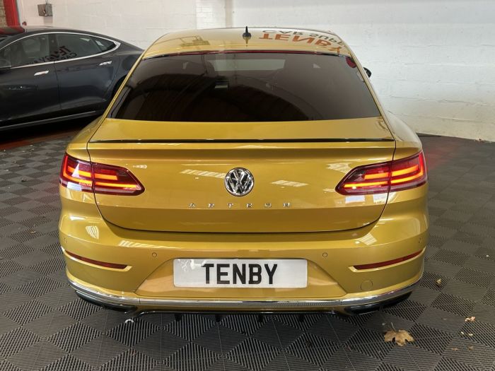 Volkswagen Arteon 2.0 TDI R-Line Fastback 5dr Diesel DSG Euro 6 (s/s) (150 ps) Hatchback Diesel YELLOW