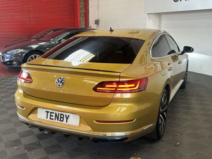 Volkswagen Arteon 2.0 TDI R-Line Fastback 5dr Diesel DSG Euro 6 (s/s) (150 ps) Hatchback Diesel YELLOW